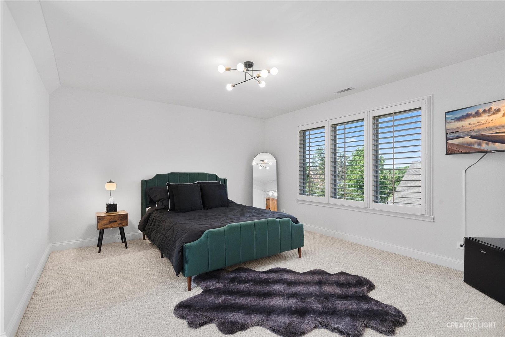 3N773 Walt Whitman Road