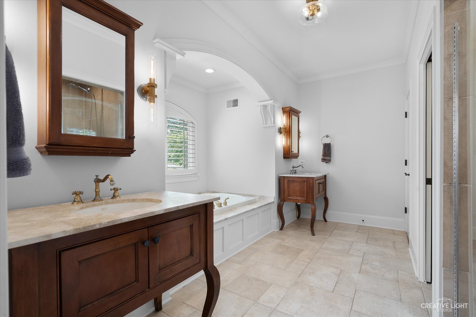 3N773 Walt Whitman Road