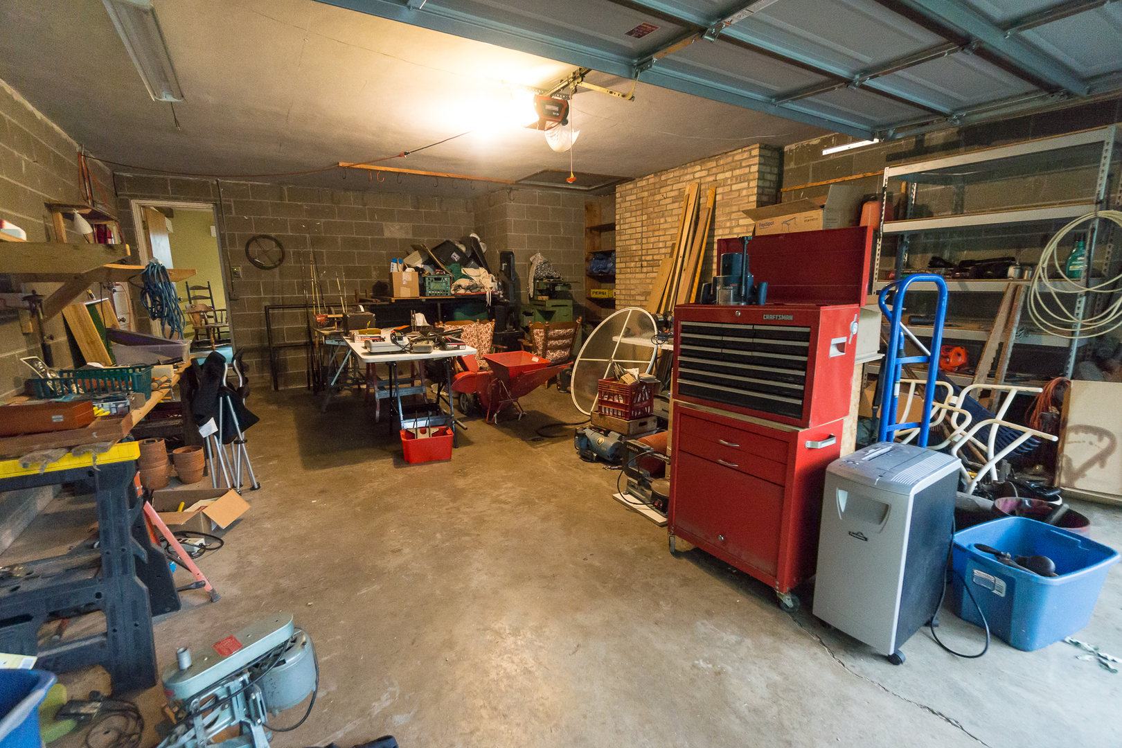 22W320 Lawrence Avenue