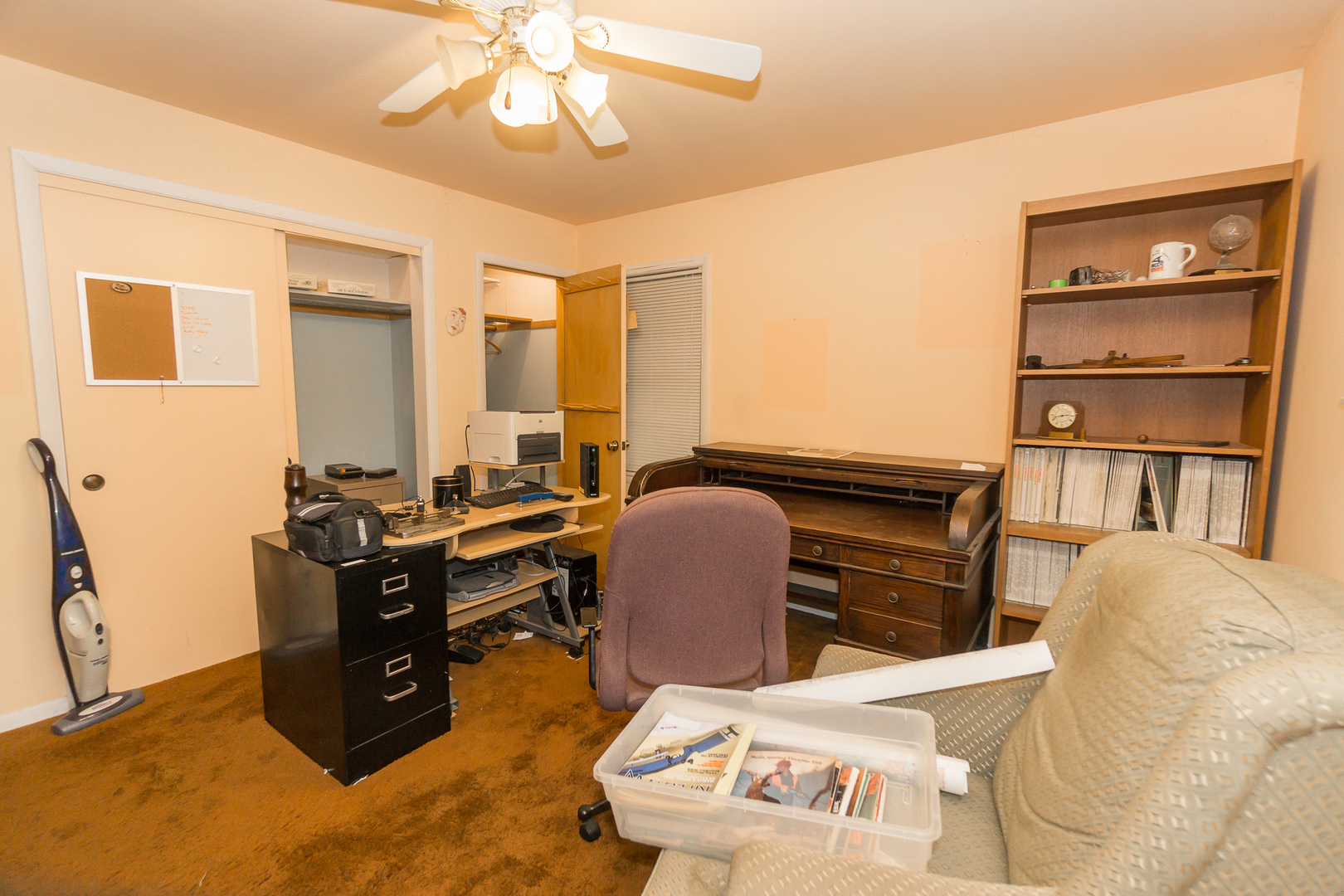 22W320 Lawrence Avenue