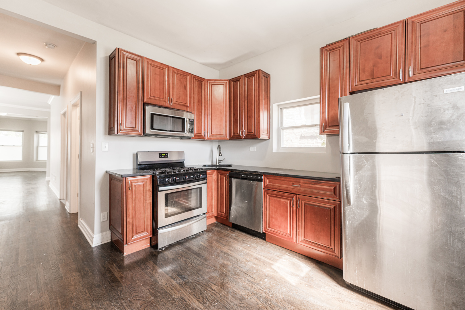 6145 S Eberhart Avenue