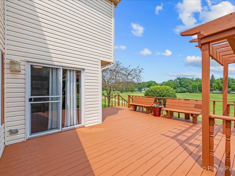 28 MCKINLEY Lane