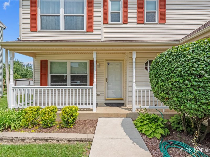 28 MCKINLEY Lane