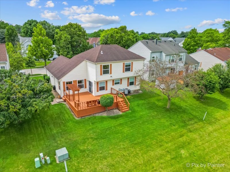 28 MCKINLEY Lane