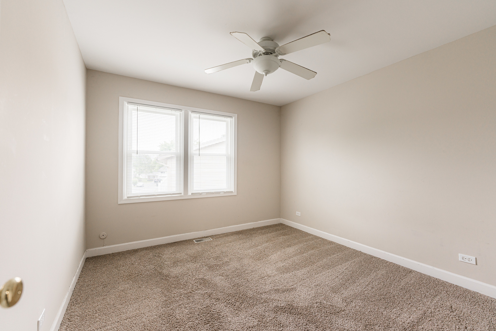 205 Emerson Court Unit: C