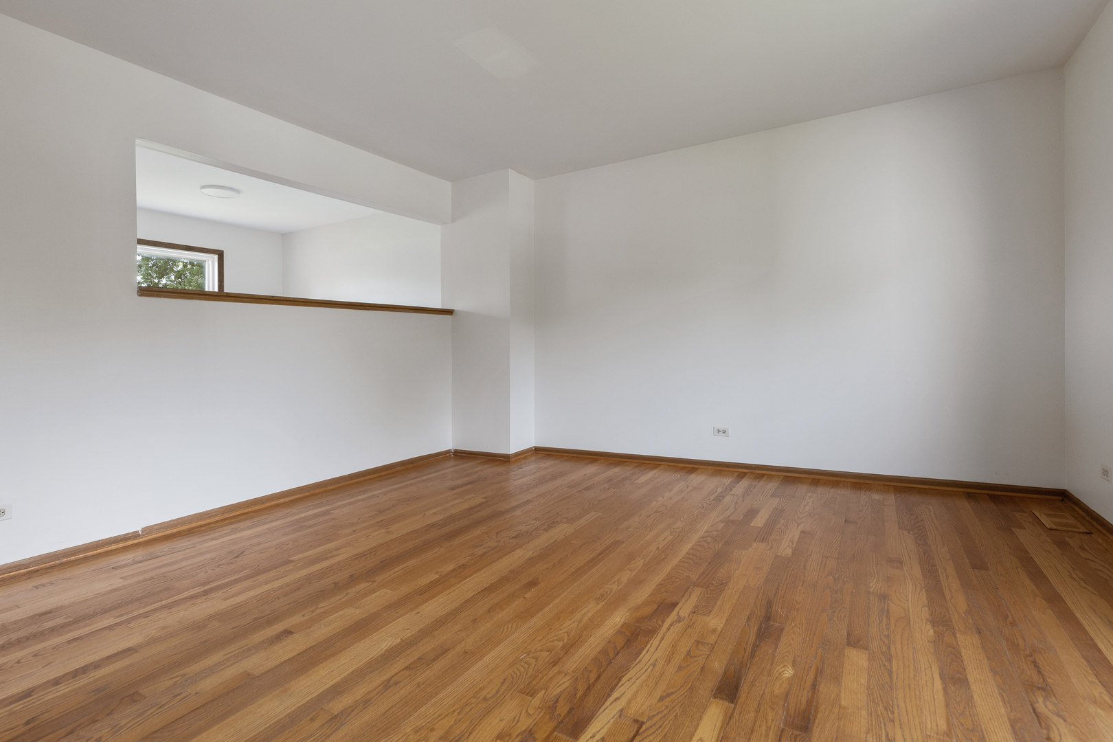1208 Hyannis Circle