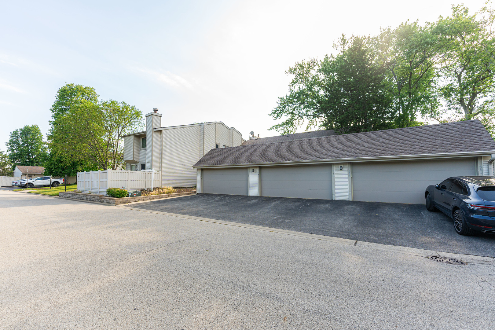 542 Del Lago Drive