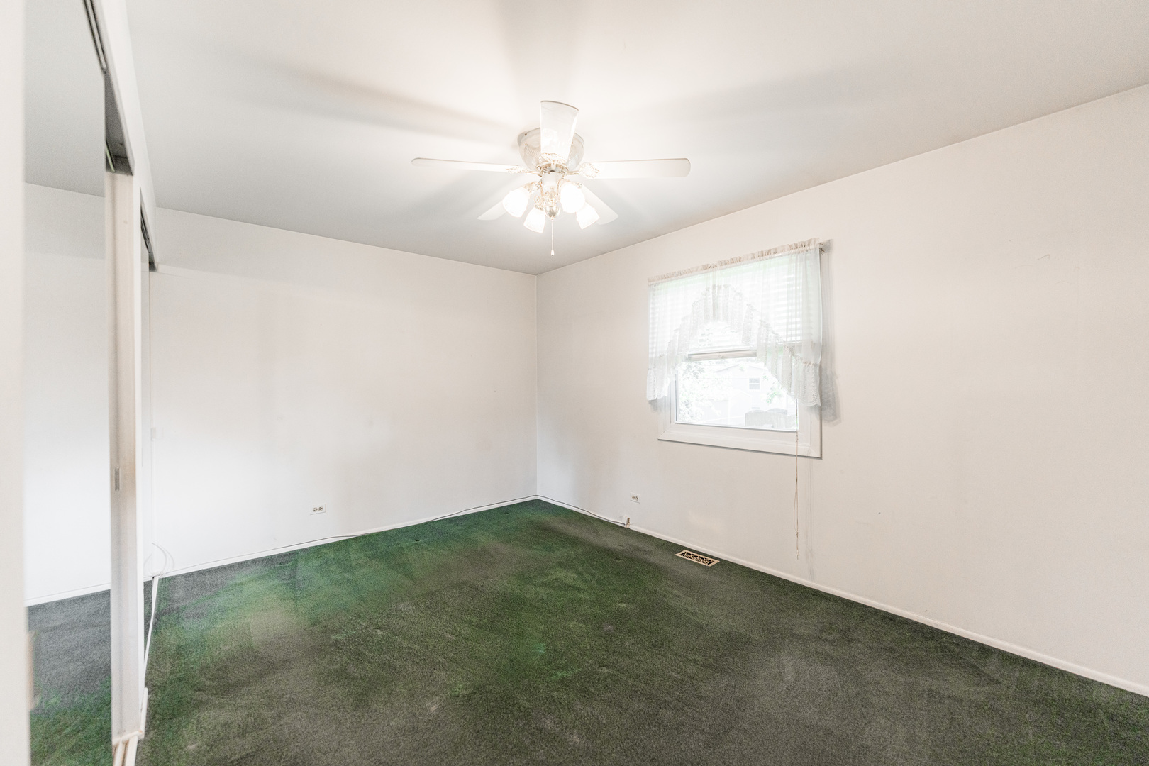 7960 Asbury Circle