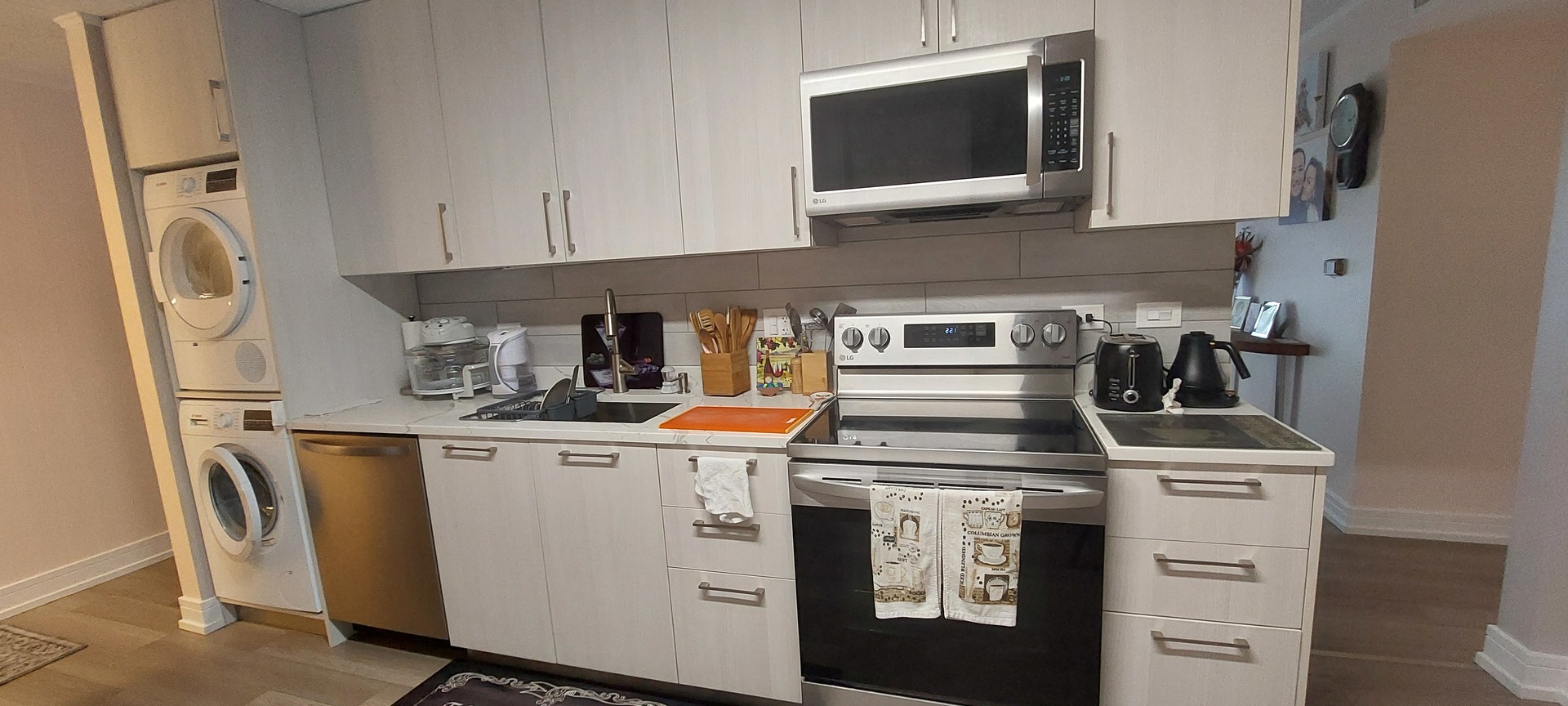 920 Beau Drive Unit: 211