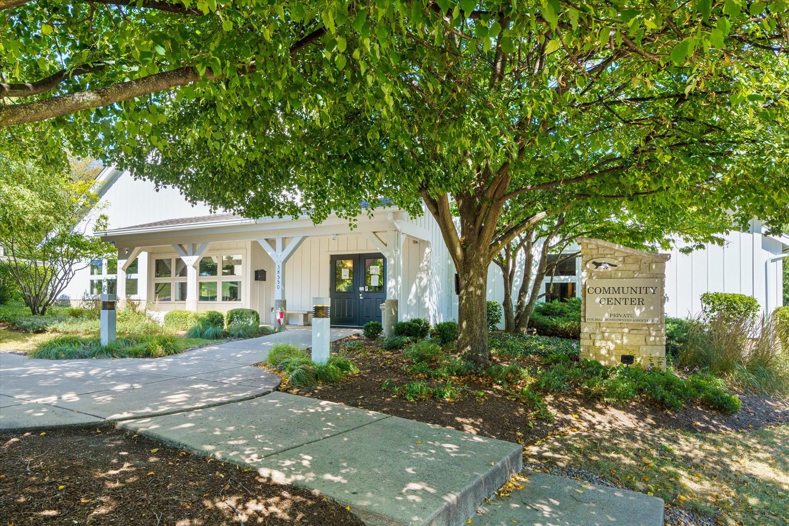 40W342 Edgar Lee Masters Lane