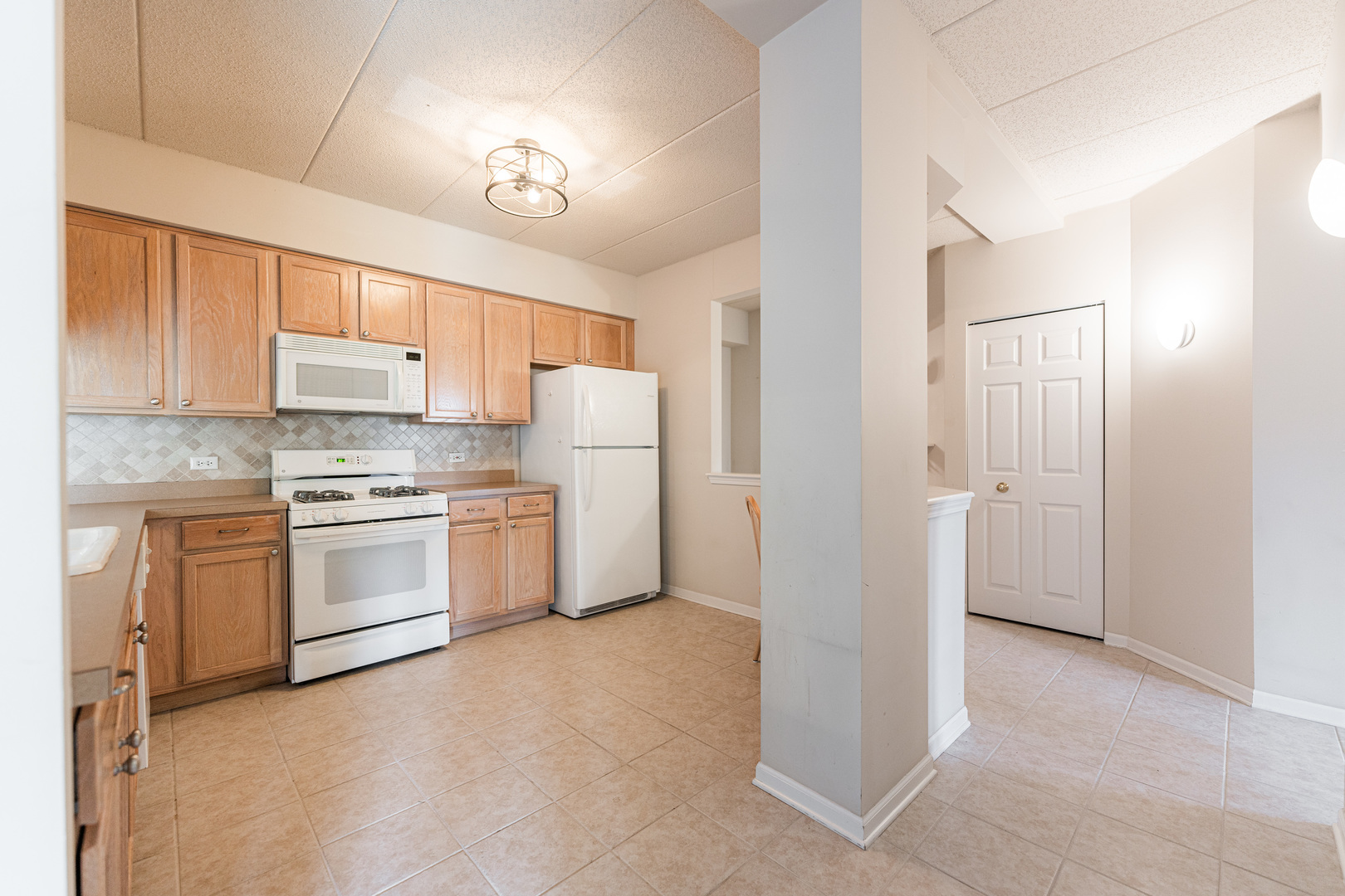2240 S Grace Street Unit: 302