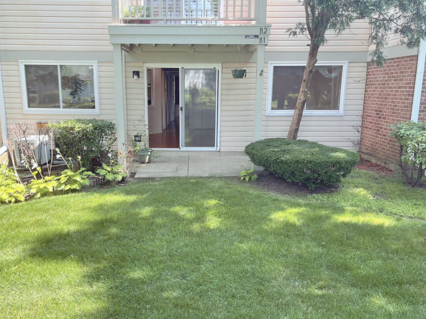 1303 Springwood Drive Unit: B1