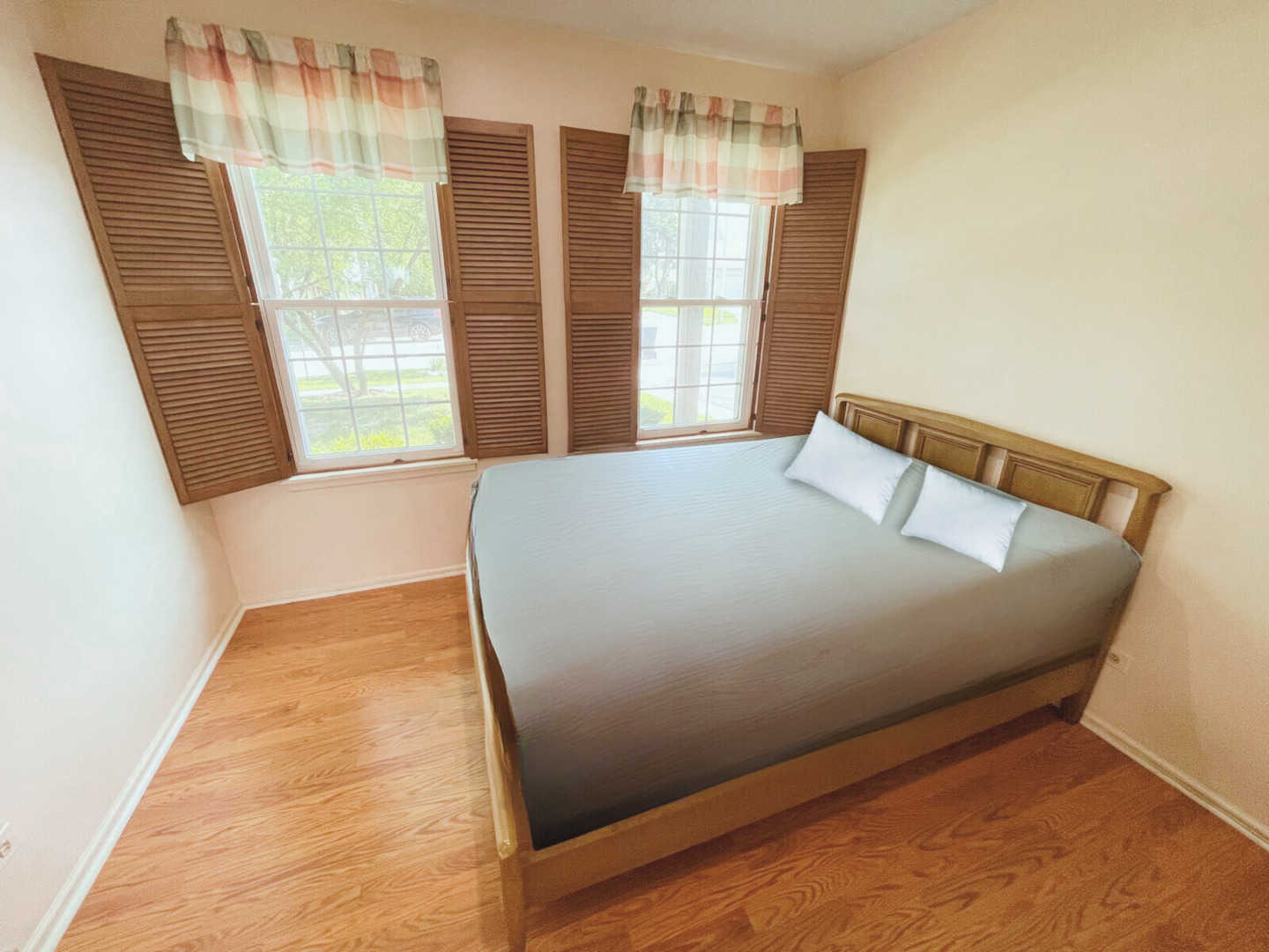 1303 Springwood Drive Unit: B1