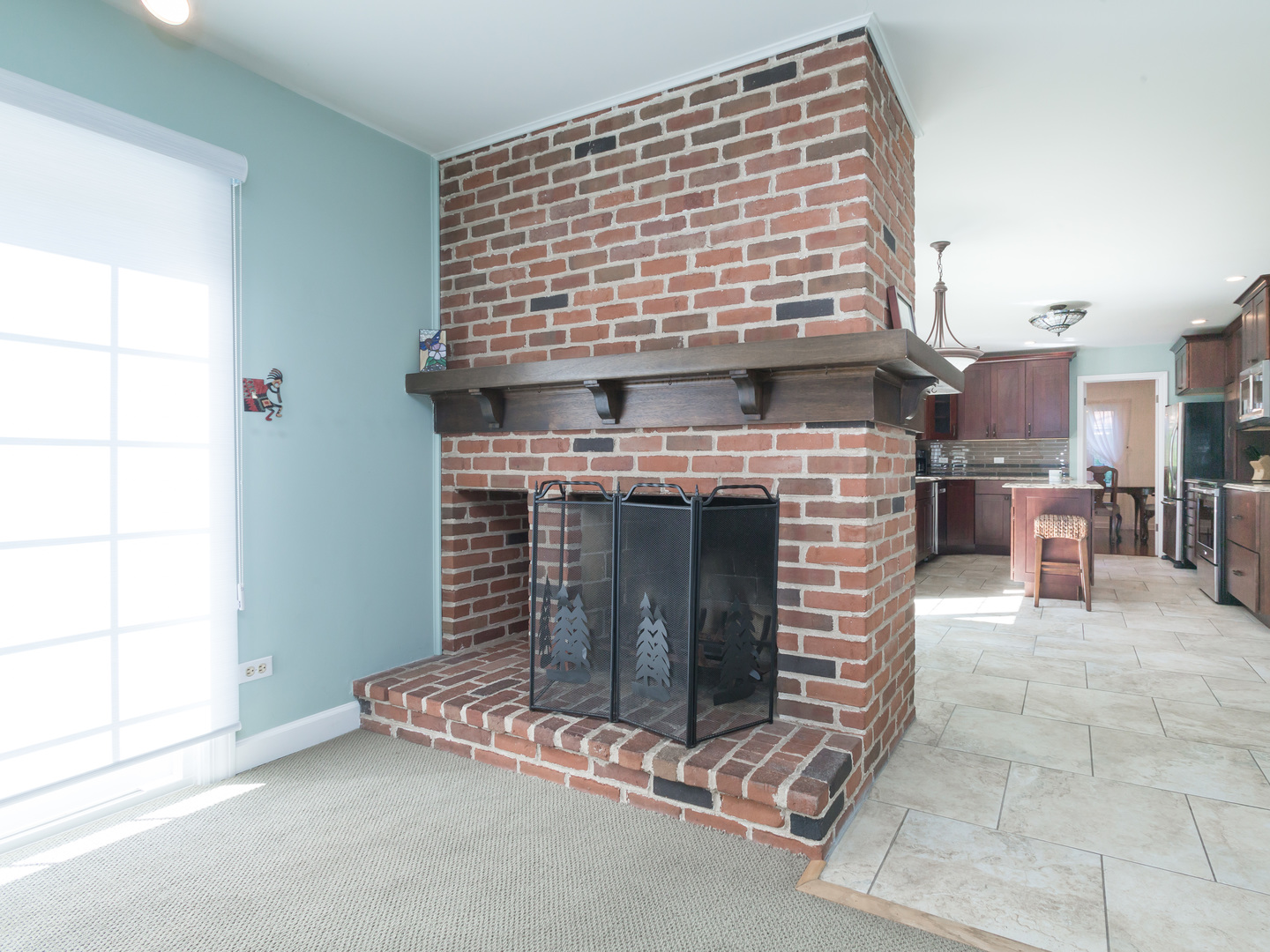 1007 Longmeadow Lane