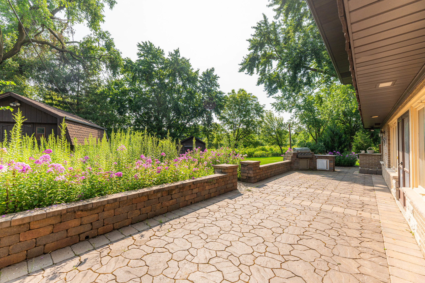 407 Parkview Drive