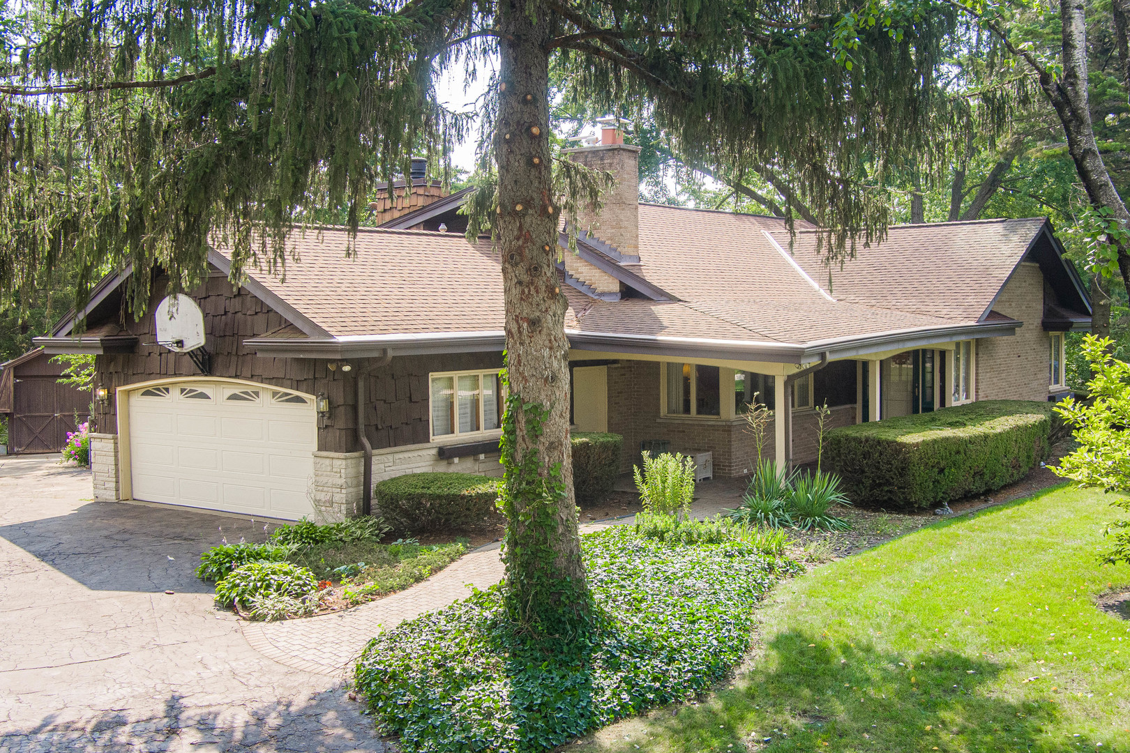 407 Parkview Drive