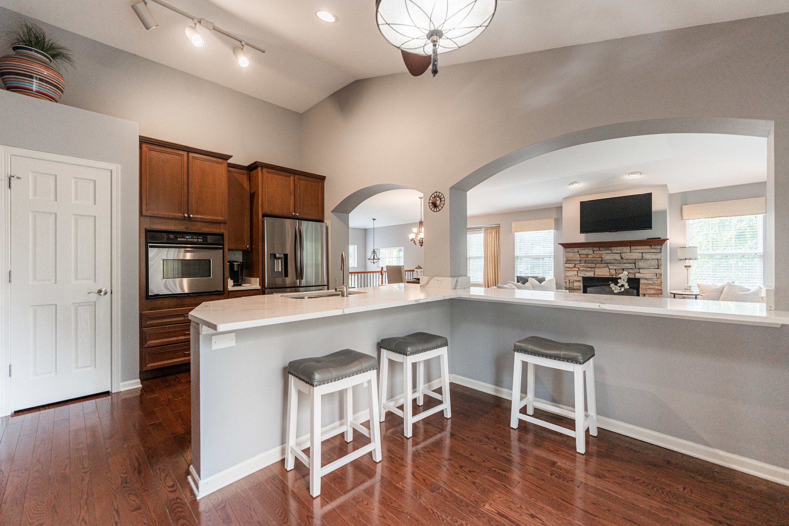 345 Montabello