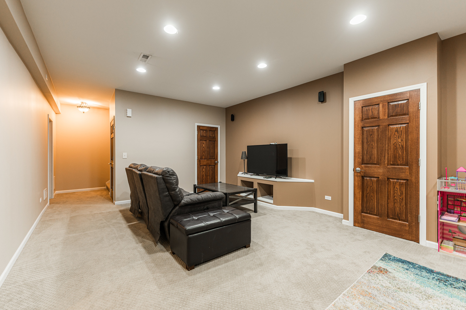 345 Montabello