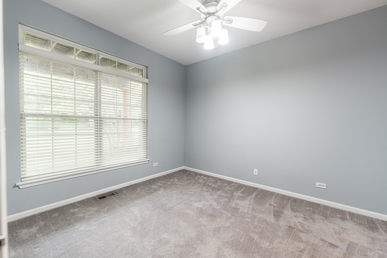 345 Montabello