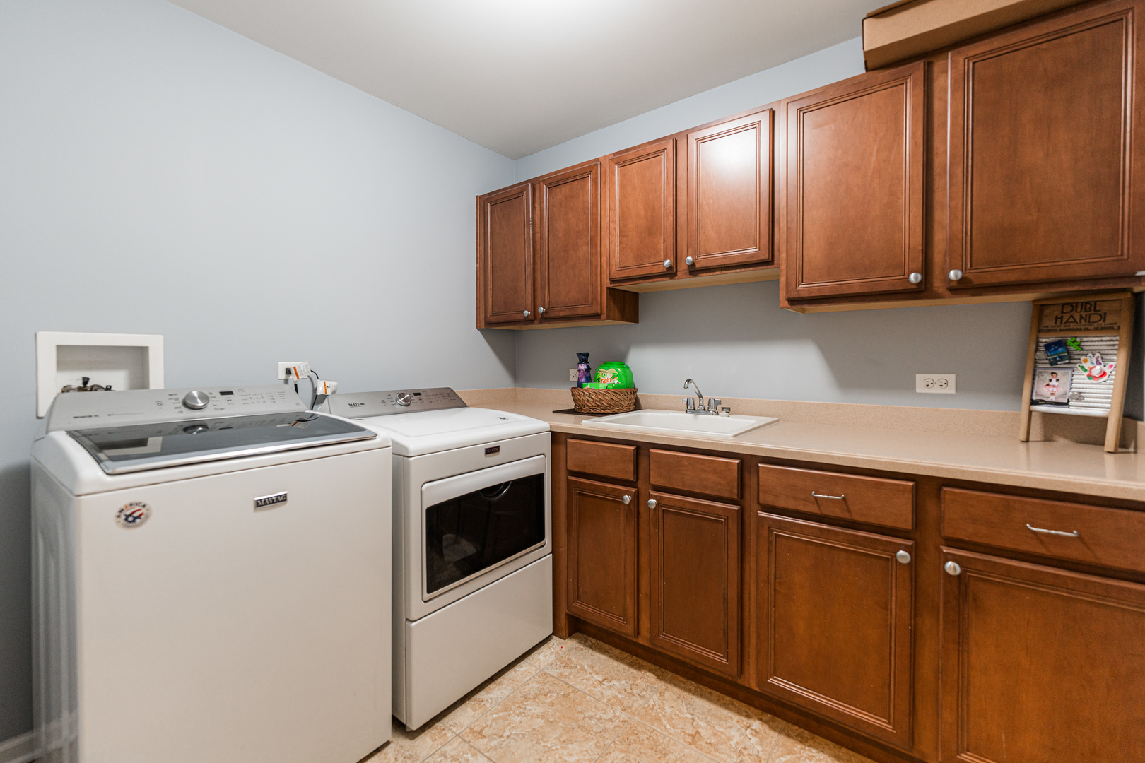 345 Montabello