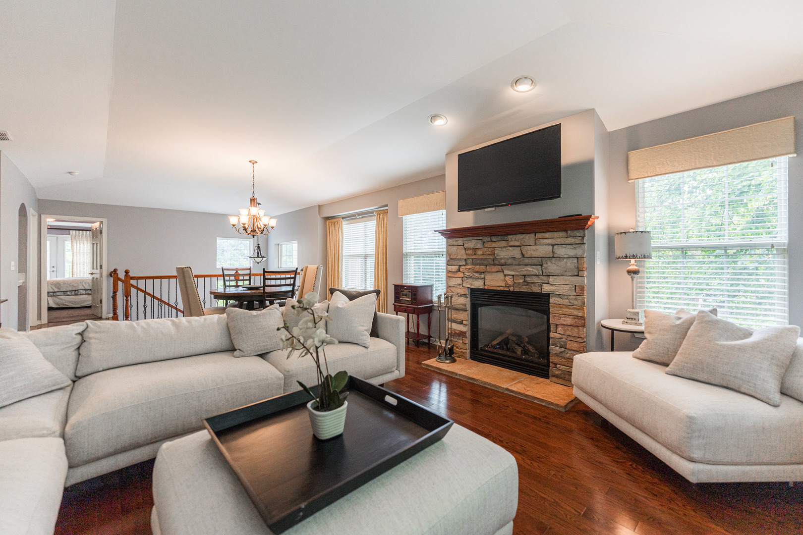 345 Montabello