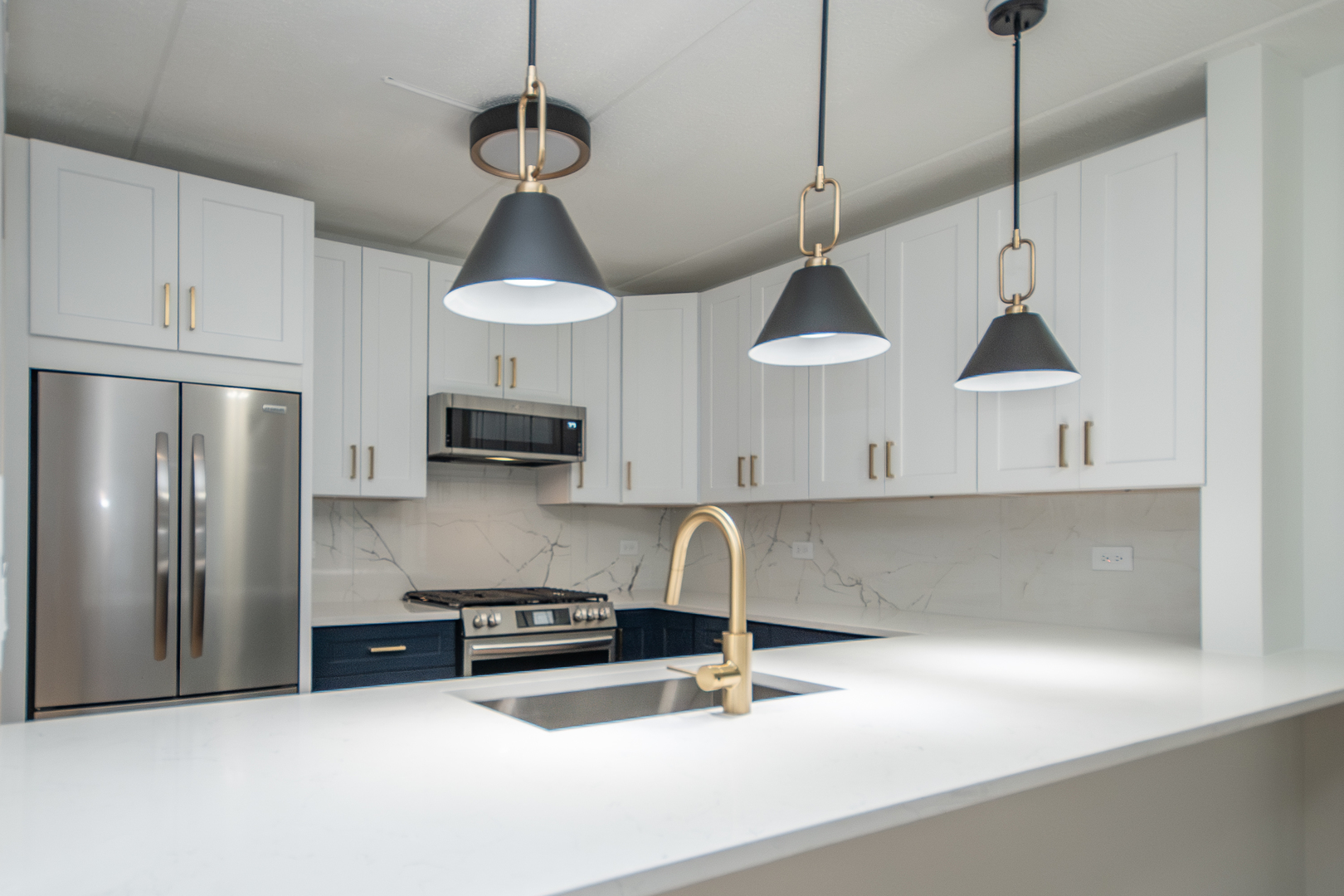 210 N Addison Avenue Unit: 205