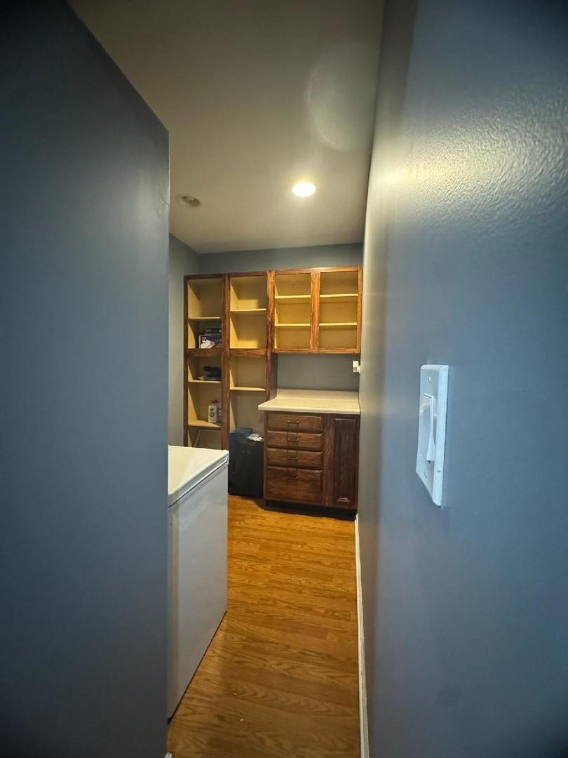 5137 Aldersyde Road
