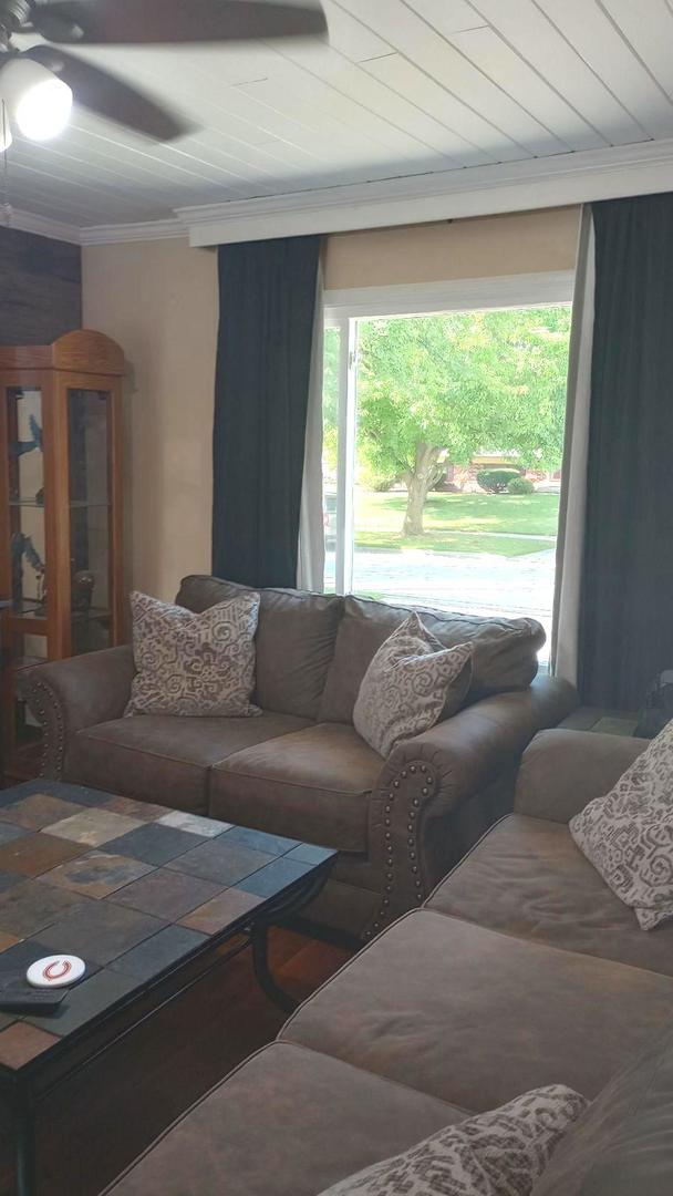 5137 Aldersyde Road