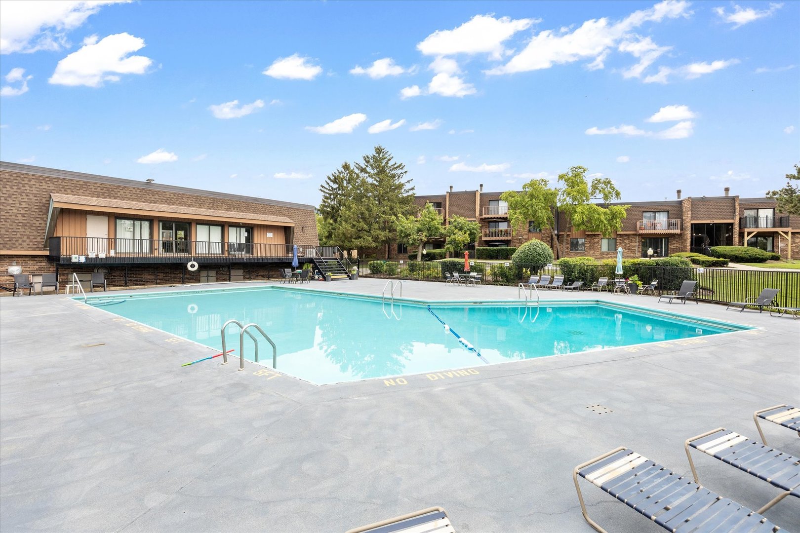 733 Limerick Lane Unit: 1C