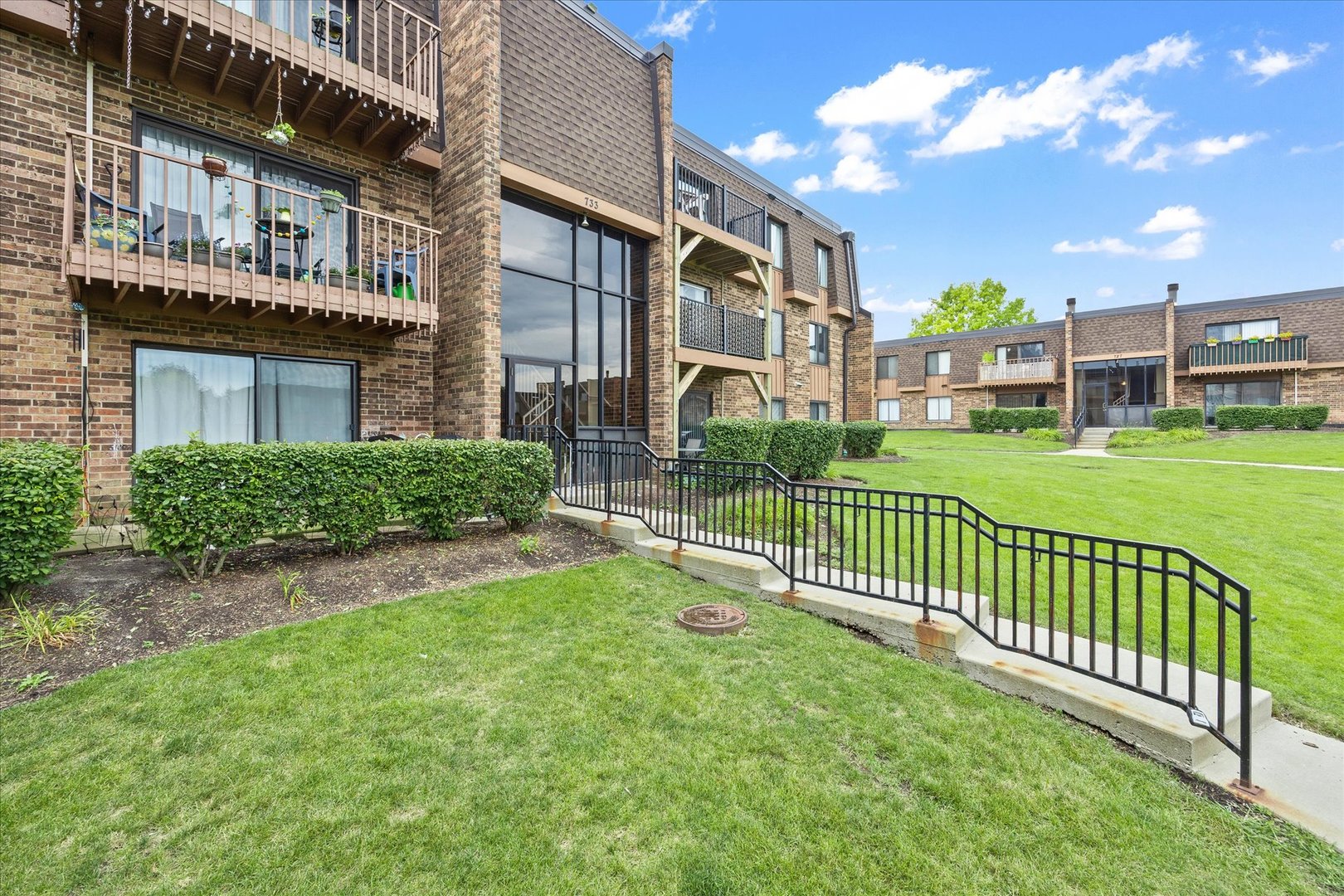 733 Limerick Lane Unit: 1C