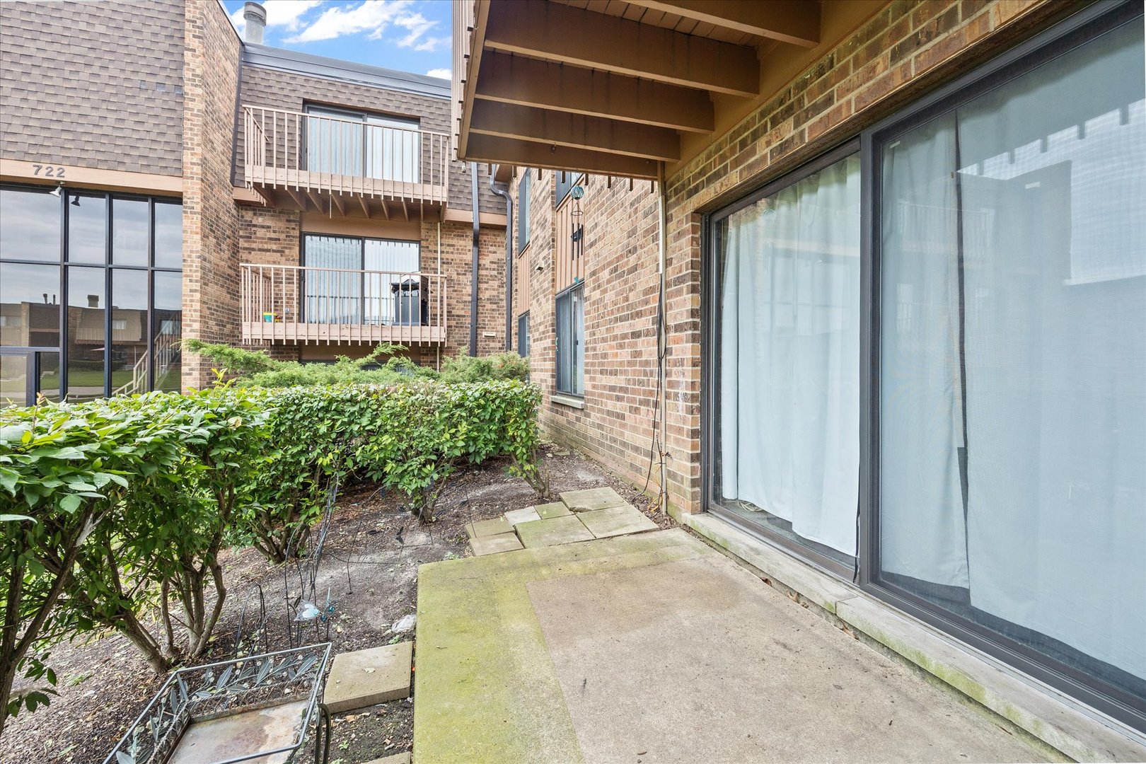 733 Limerick Lane Unit: 1C