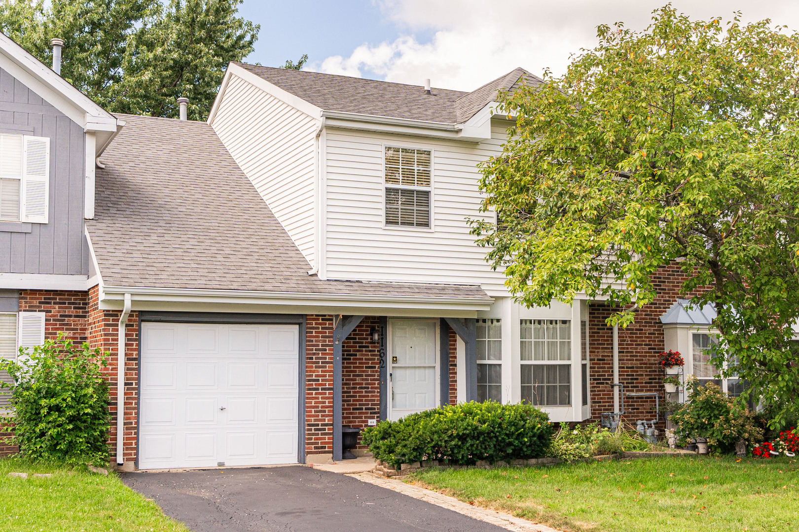 1162 Robin Drive