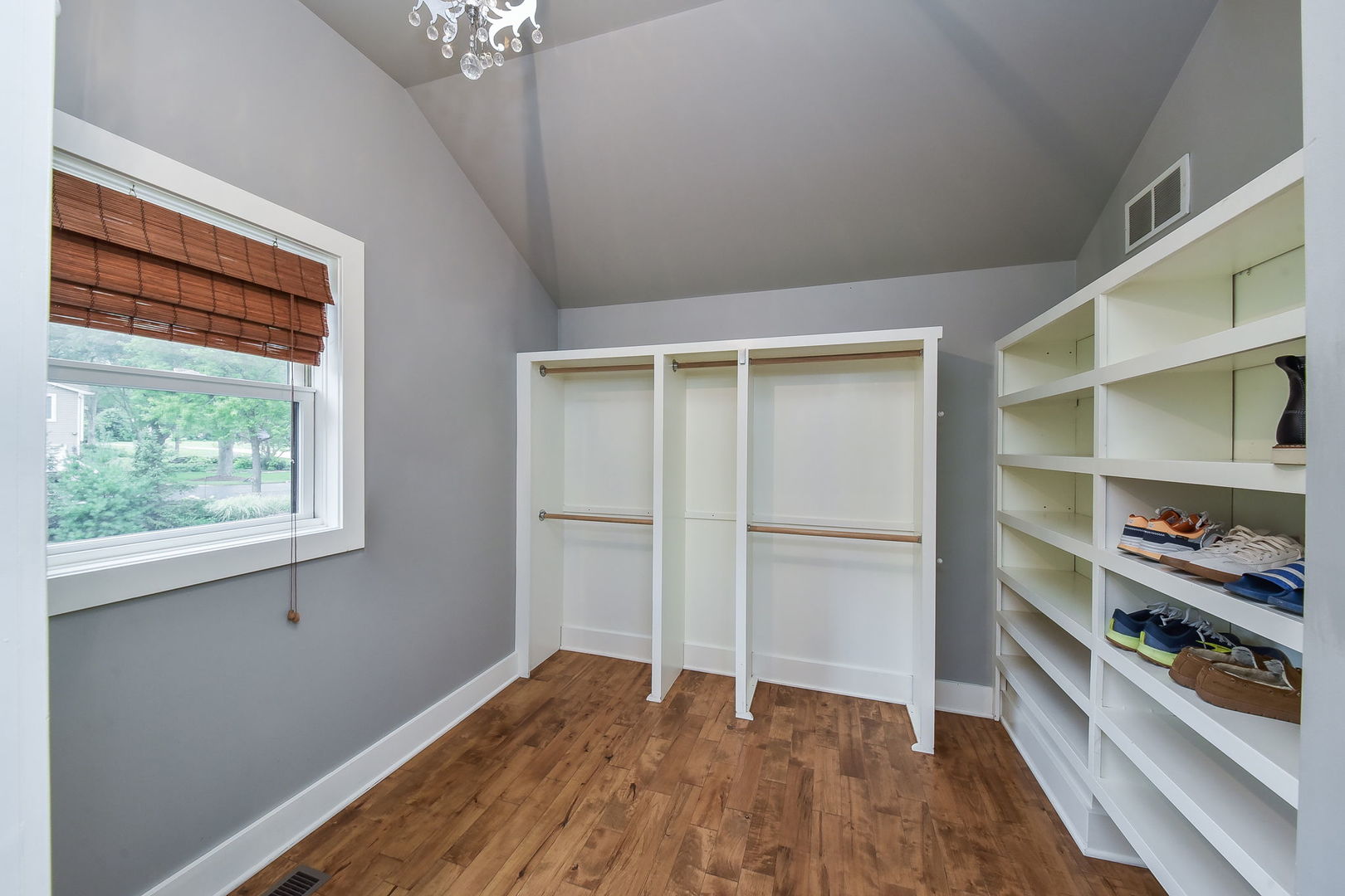 4N998 Stonebridge Lane