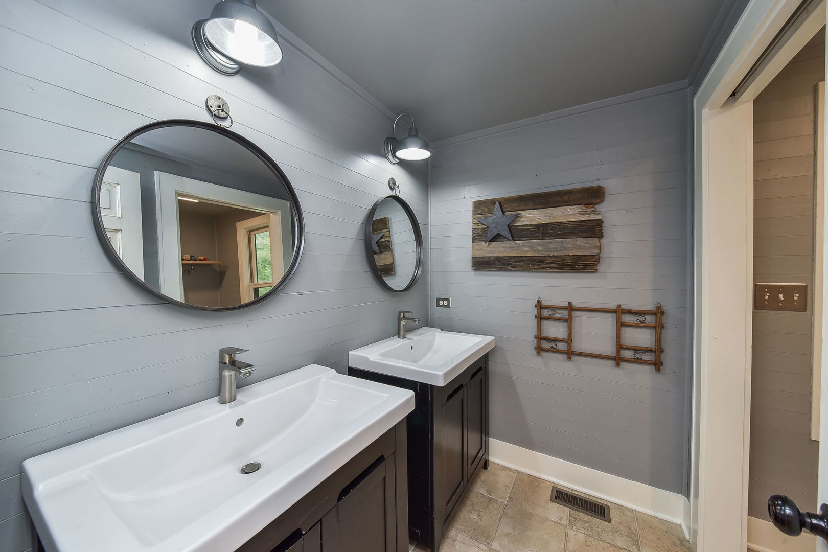 4N998 Stonebridge Lane