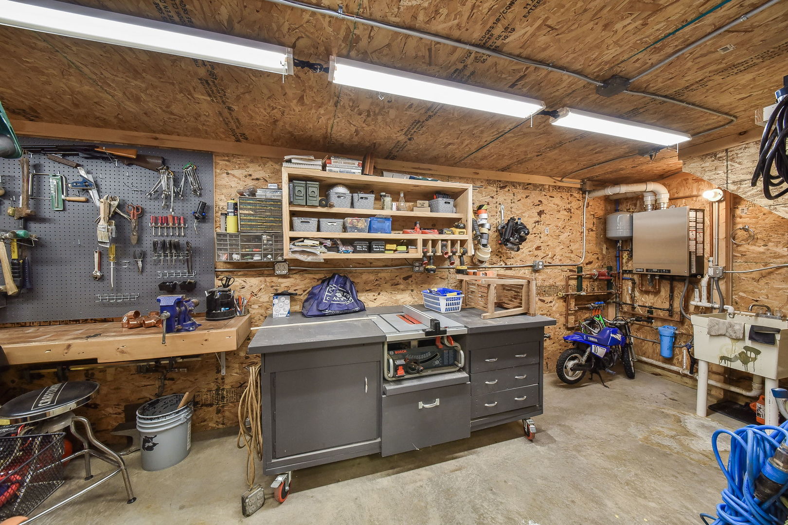 4N998 Stonebridge Lane