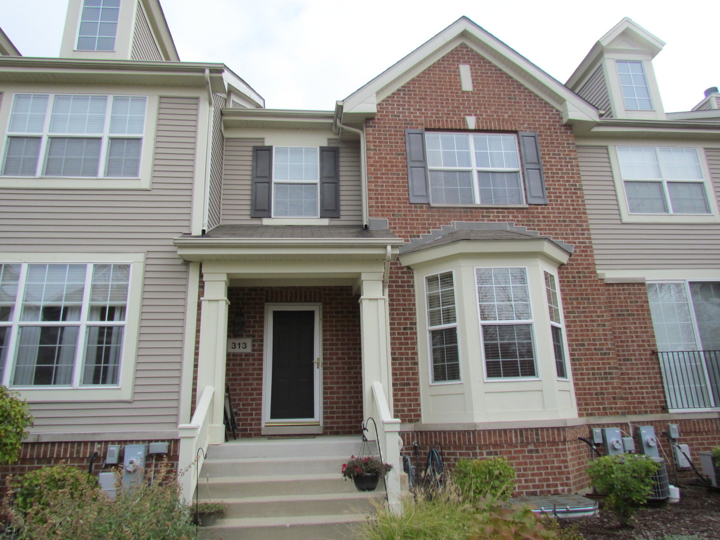 313 Bradbury Lane