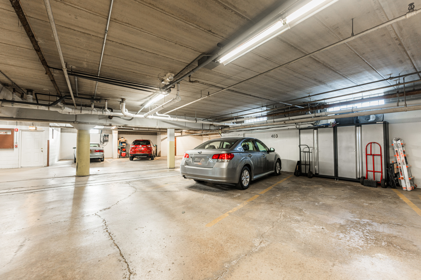 129 S Spruce Avenue Unit: 403