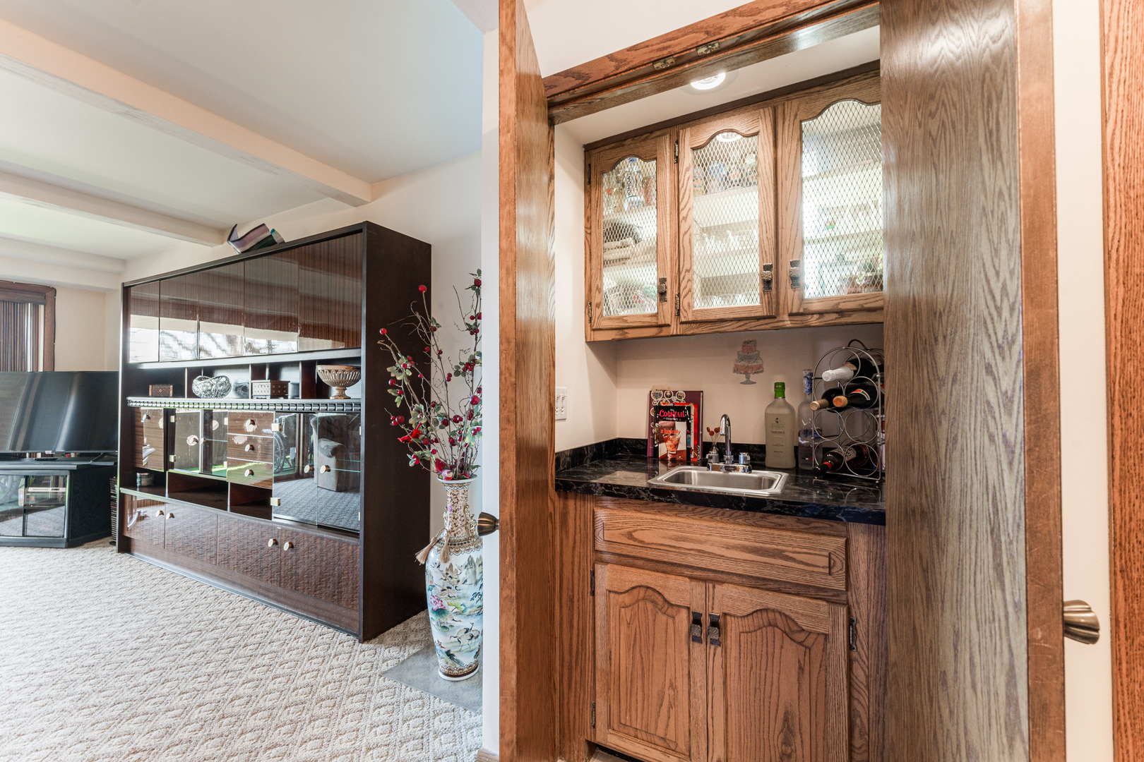 129 S Spruce Avenue Unit: 403