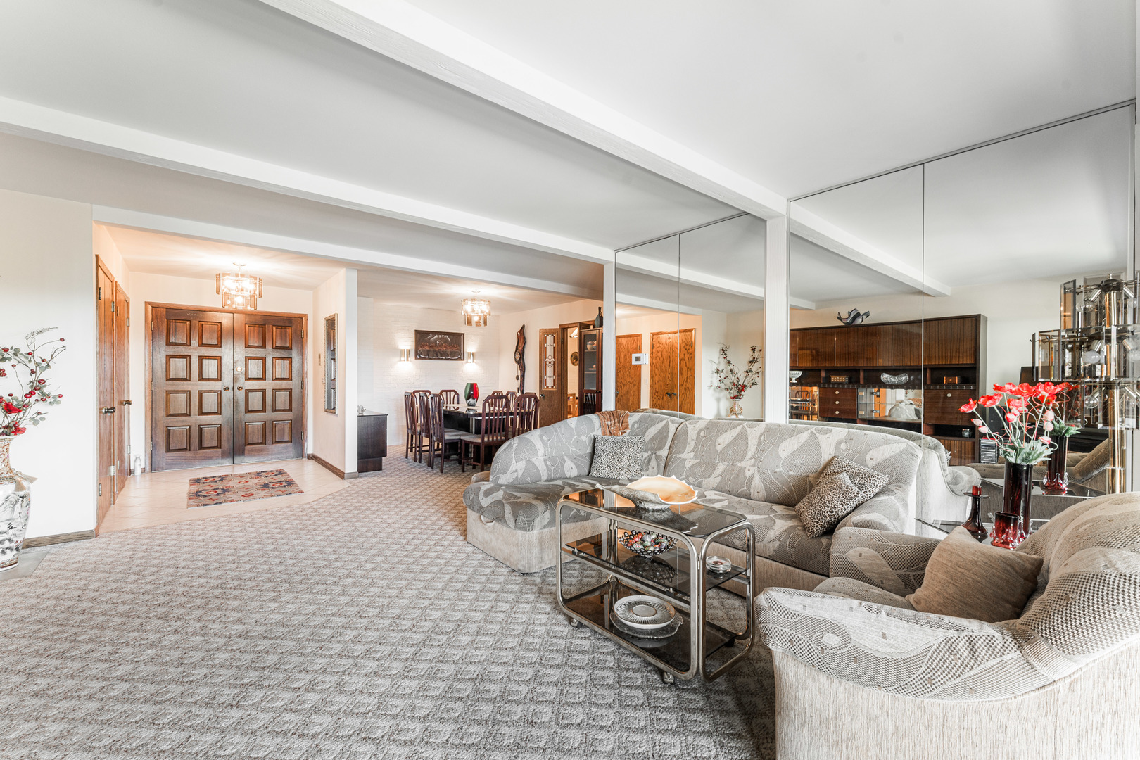 129 S Spruce Avenue Unit: 403