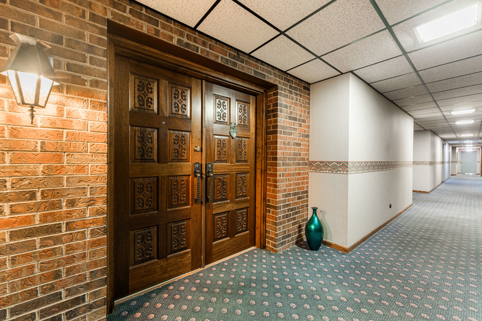 129 S Spruce Avenue Unit: 403