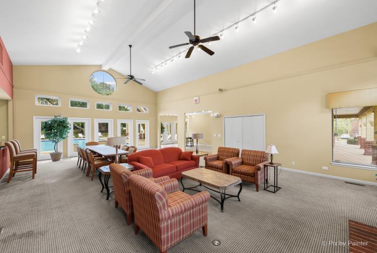 124 Glengarry Drive Unit: 302