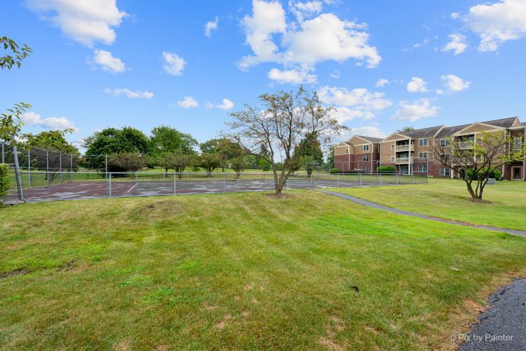 124 Glengarry Drive Unit: 302