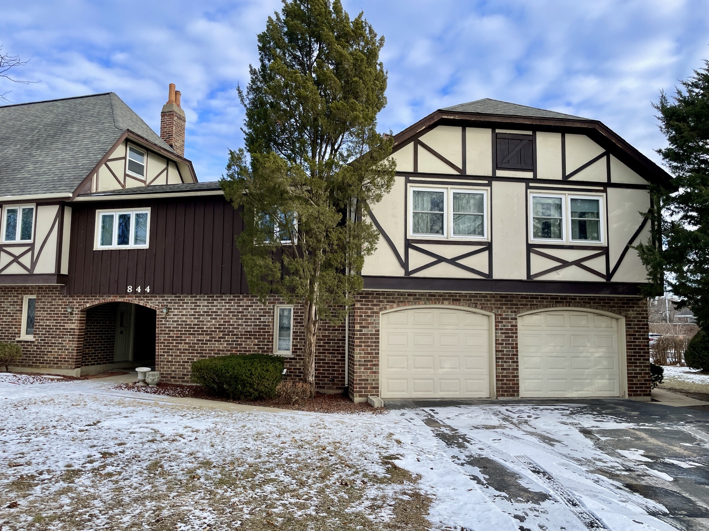 844 Village Quarter Road Unit: C