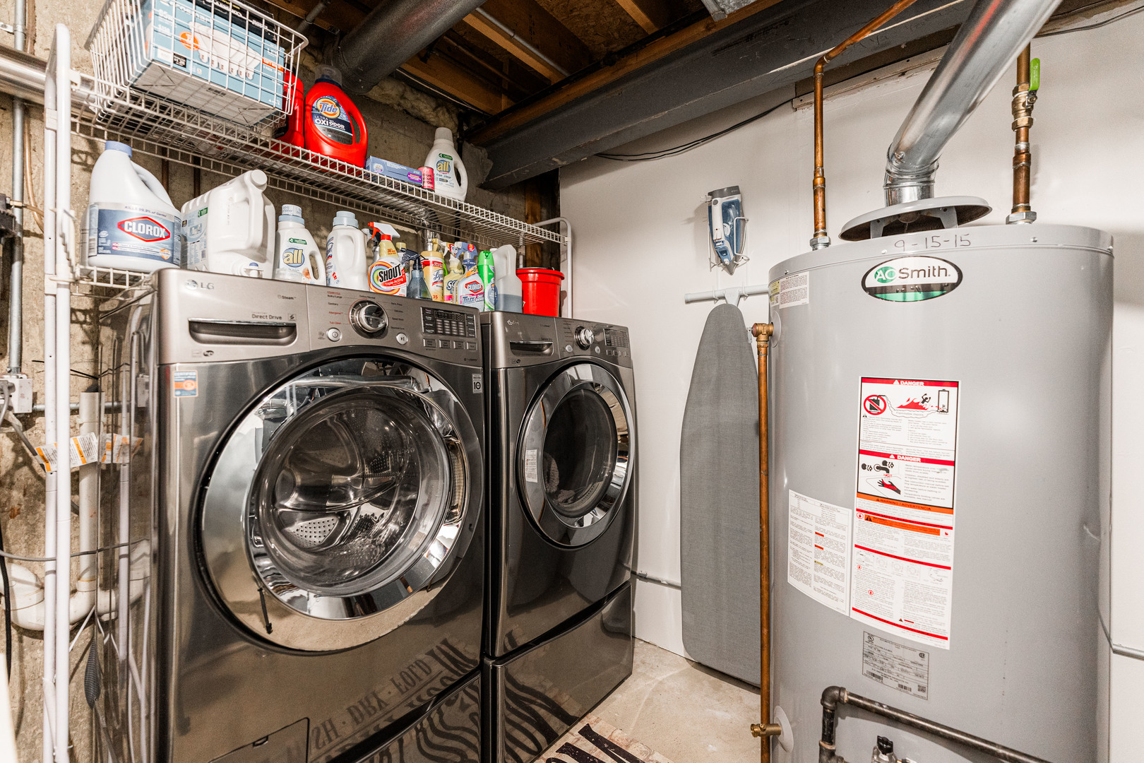 408 W Parkside Drive