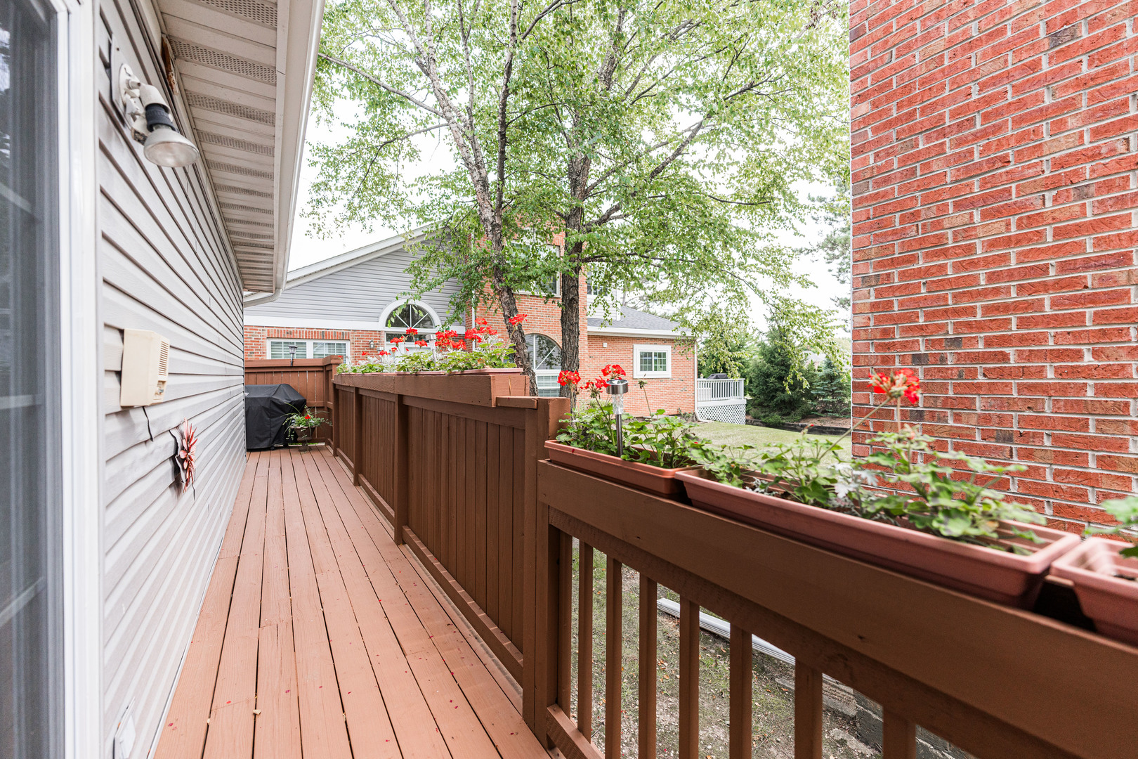 408 W Parkside Drive