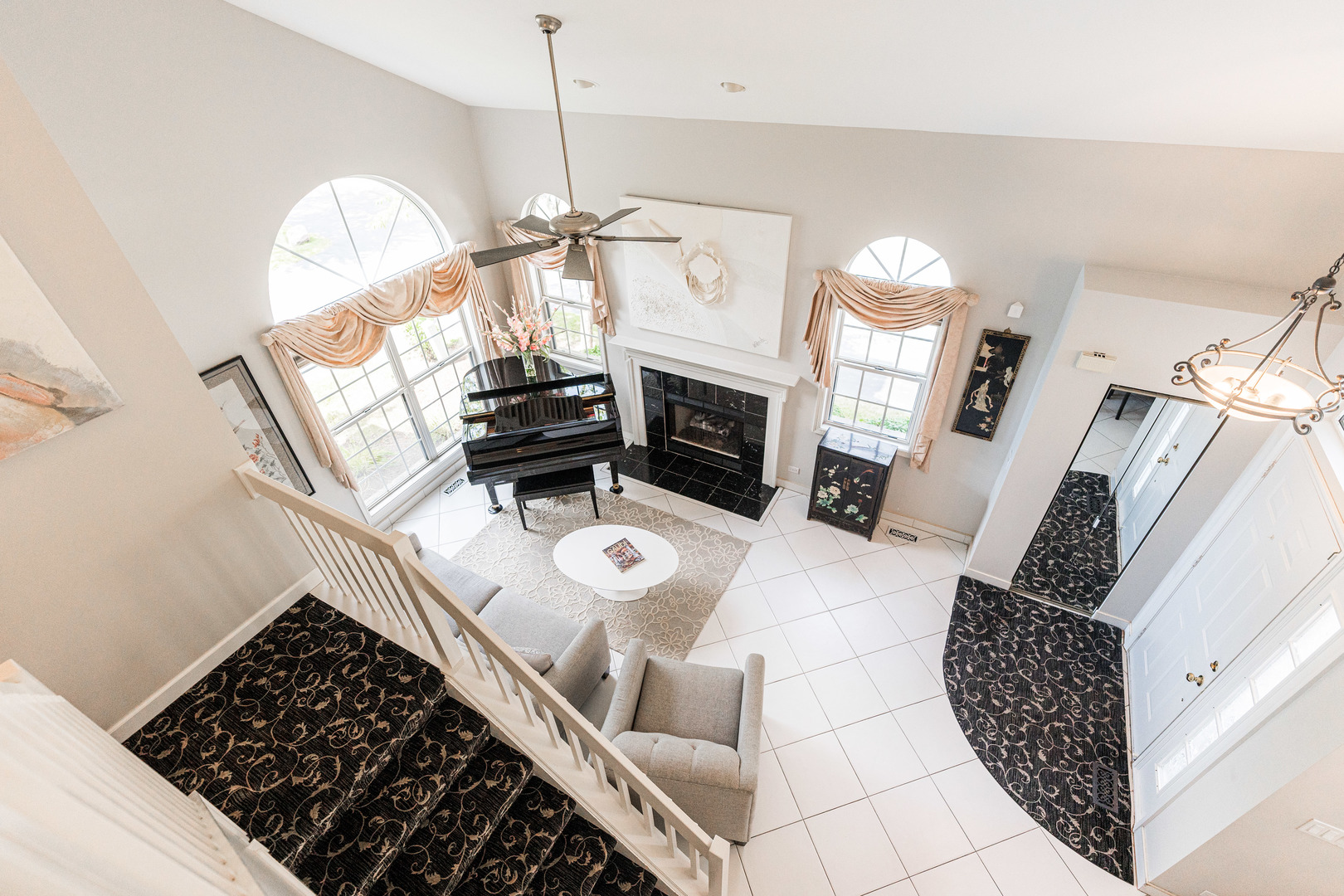 408 W Parkside Drive