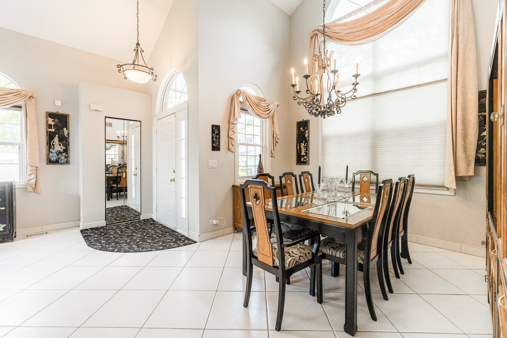 408 W Parkside Drive