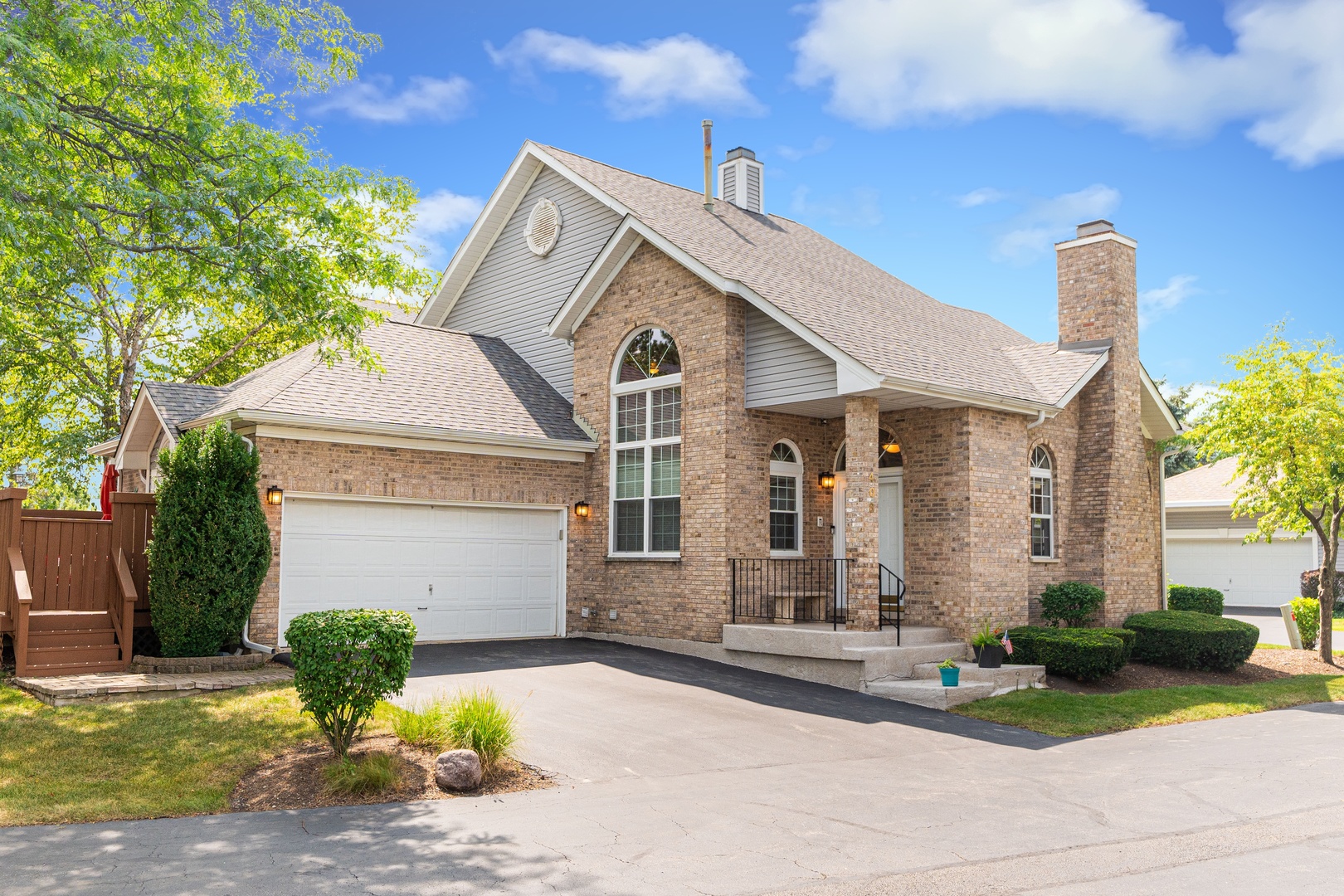 408 W Parkside Drive