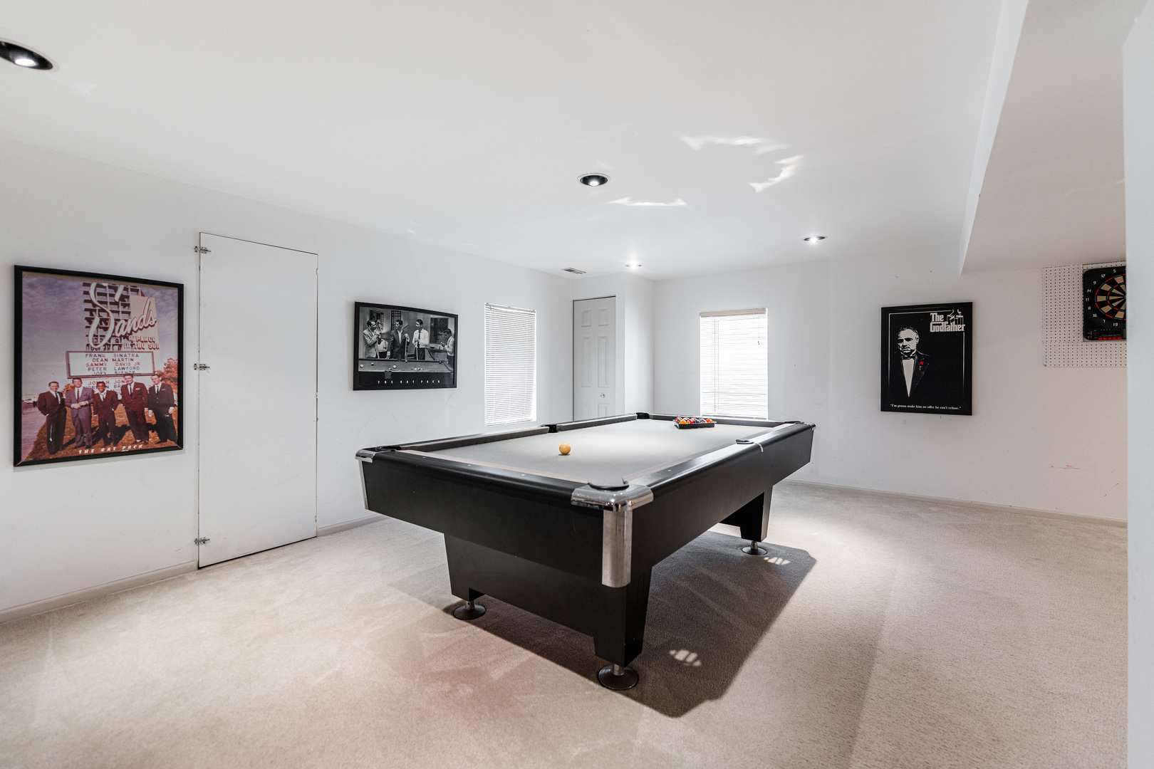 408 W Parkside Drive