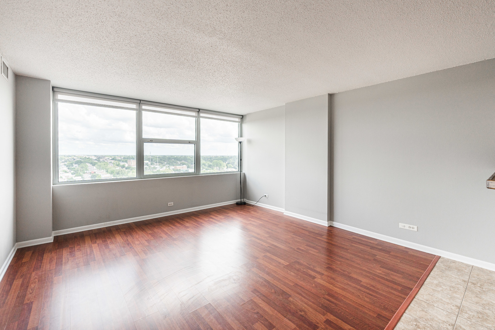 7234 W North Avenue Unit: 1608